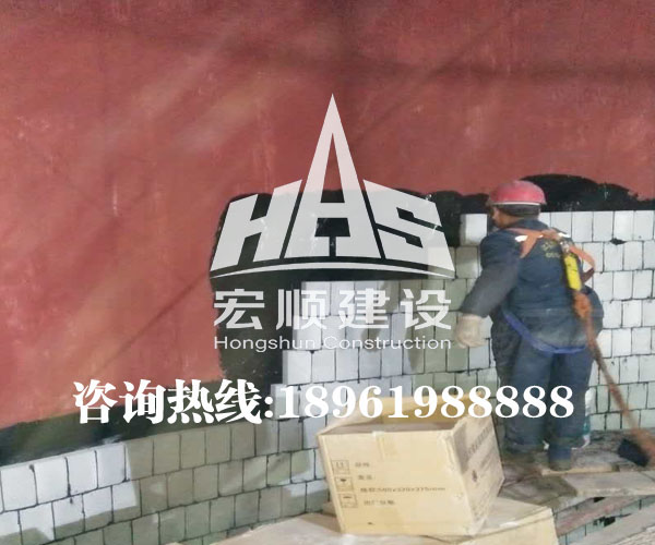  更換煙囪內襯防腐維修